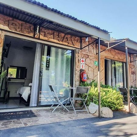 Mbs Guest House Lephalale 외부 사진